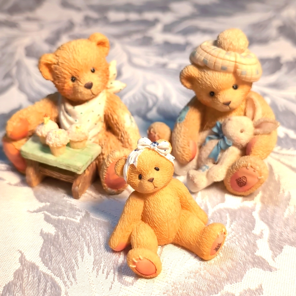 Set of 3 Bear figurines designed Priscilla Hillman